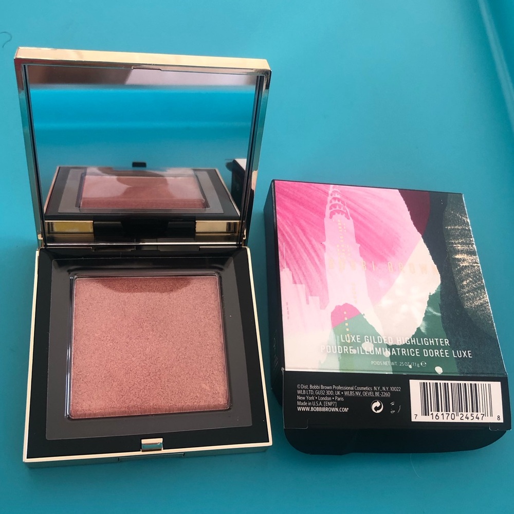 NEW NIB Bobbi Brown Highlighting Powder Foiled Petal LtdEdit gold compact mirror